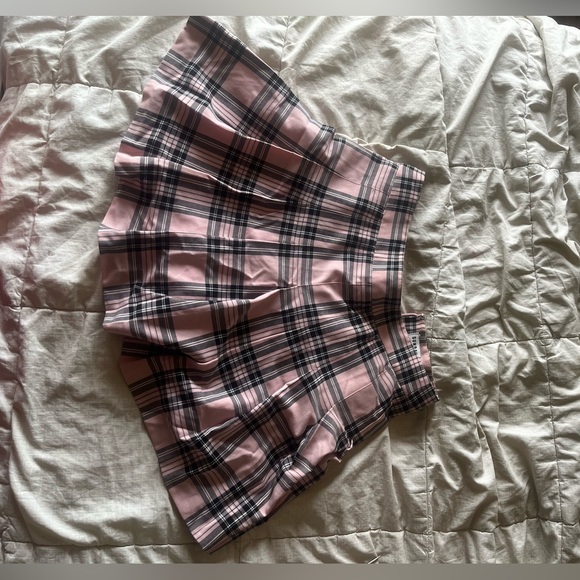 Artizia Pleated Mini Skirt - Picture 2 of 3